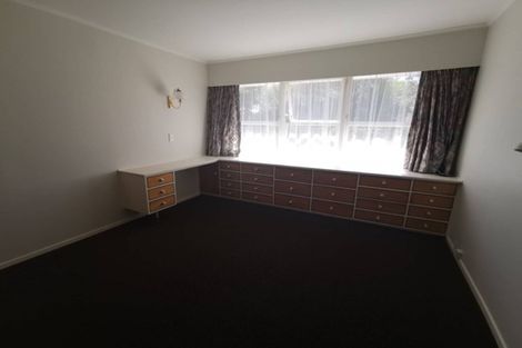 Photo of property in 35 The Boulevard, Sunnyhills, Auckland, 2010