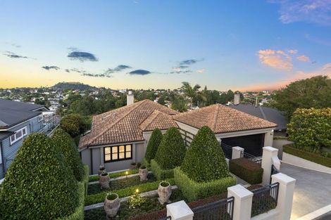 Photo of property in 30 Rahiri Road, Mount Eden, Auckland, 1024