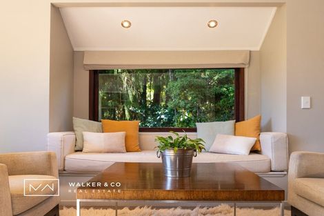 Photo of property in 10 Tiniroa Grove, Silverstream, Upper Hutt, 5019