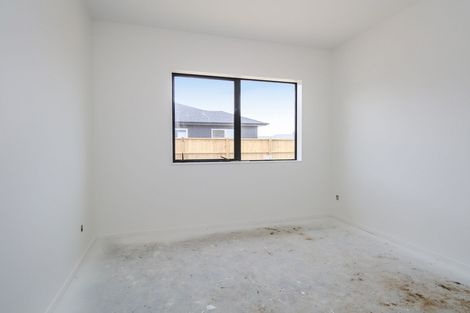 Photo of property in 25 Jelas Drive, Riverhead, 0820