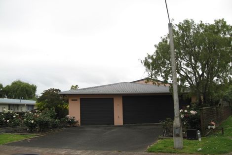 Photo of property in 32 The Circle, Manly, Whangaparaoa, 0930