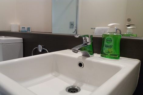 Photo of property in 4/145 Symonds Street, Eden Terrace, Auckland, 1010