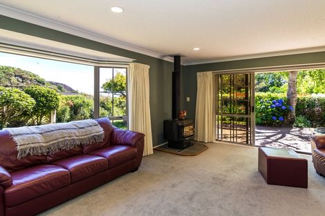 Photo of property in 29 Kenrigg Road East, Kinloch, Taupo, 3377