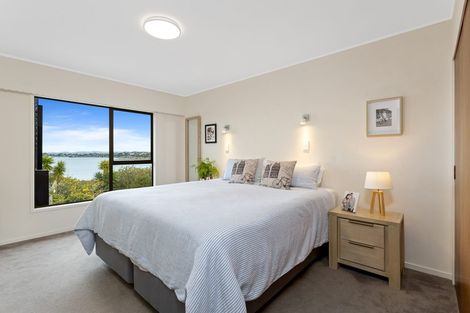 Photo of property in 2/38 Walter Street, Hauraki, Auckland, 0622