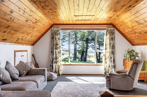 Photo of property in 221 Amreins Road, Taupaki, Henderson, 0782