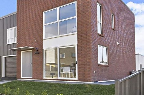 Photo of property in 9 Manutewhau Road, Massey, Auckland, 0614