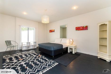 Photo of property in 55a Lucknow Road, Havelock North, 4130