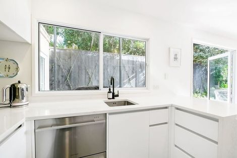 Photo of property in 29b Sackville Street, Grey Lynn, Auckland, 1021