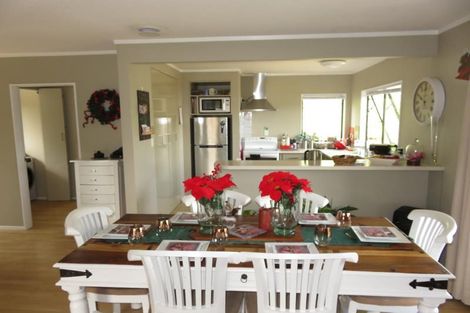 Photo of property in 7 Duggan Place, Johnsonville, Wellington, 6037