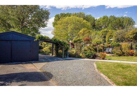 Photo of property in 30 Woodbury Street, Avonhead, Christchurch, 8042