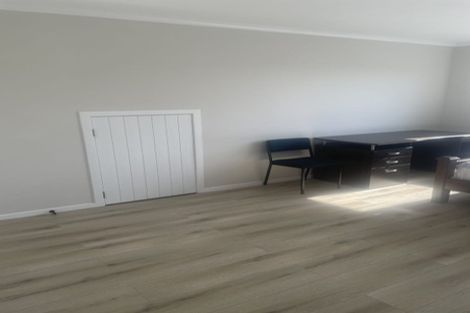 Photo of property in 216 Hillcrest Road, Hillcrest, Hamilton, 3216