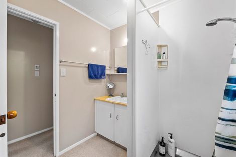 Photo of property in 3a Rossiter Crescent, Lynmouth, New Plymouth, 4310