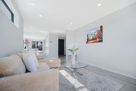 Photo of property in 8 Combat Street, Papakura, 2110