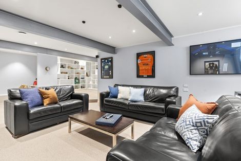 Photo of property in 100 Calliope Road, Stanley Point, Auckland, 0624