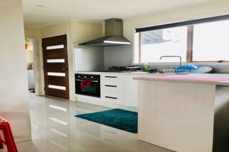 Photo of property in 1 Ferndown Avenue, Papatoetoe, Auckland, 2025