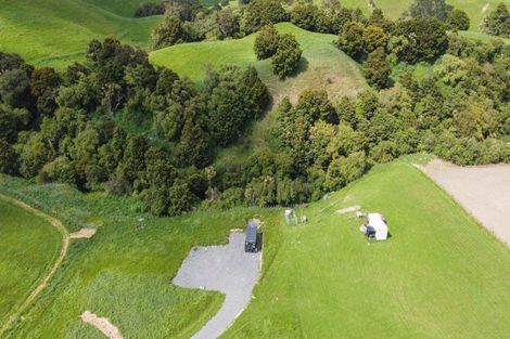 Photo of property in 183 Kiritaki Road, Dannevirke, 4972