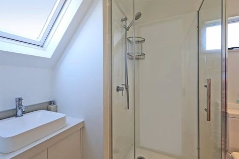 Photo of property in 8 Gilray Place, Waimarama, 4294