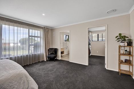 Photo of property in 38 Cameron Street, Hawera, 4610