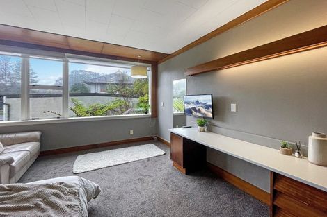 Photo of property in Sharella Living, 20 Glenmore Street, Thorndon, Wellington, 6011