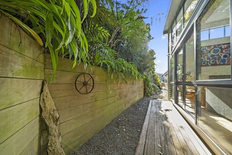 Photo of property in 65a Thurleigh Grove, Karori, Wellington, 6012