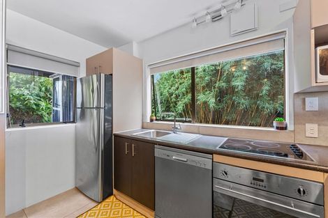 Photo of property in 1/813 East Coast Road, Northcross, Auckland, 0630