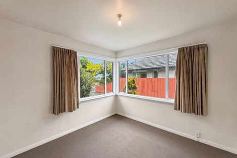 Photo of property in 8 Clonbern Place, Upper Riccarton, Christchurch, 8041