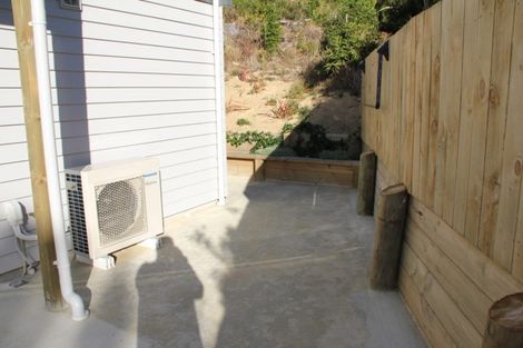 Photo of property in 6/61 Black Rock Road, Newlands, Wellington, 6037