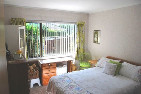 Photo of property in 94 Cedar Drive, Paraparaumu Beach, Paraparaumu, 5032