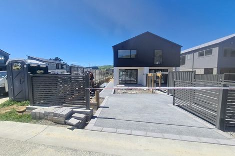 Photo of property in 1 Tokitoki Way, Kenepuru, Porirua, 5022