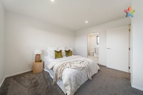 Photo of property in 2/183 Cambridge Terrace, Fairfield, Lower Hutt, 5011