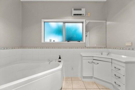 Photo of property in 4 Strathaven Way, Te Puke, 3119