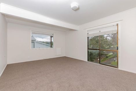 Photo of property in 68 Powrie Street, Glenfield, Auckland, 0629