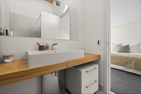 Photo of property in 14 Te Mata Peak Road, Havelock North, 4130