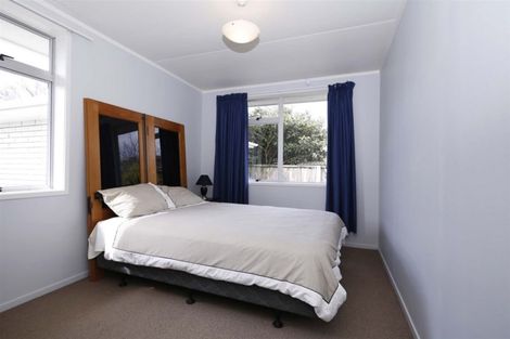 Photo of property in 33 Oakfield Crescent, Pukete, Hamilton, 3200