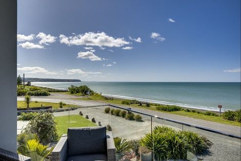 Photo of property in 138 North Shore Road, Eskdale, Napier, 4182