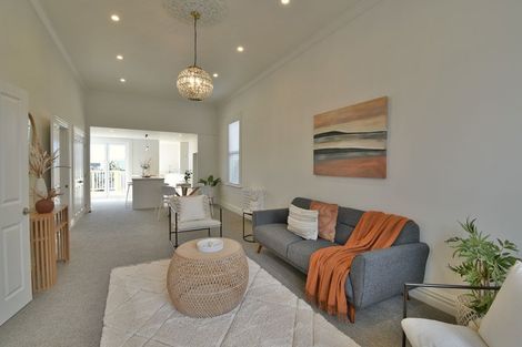 Photo of property in 38 Highgate, Belleknowes, Dunedin, 9011