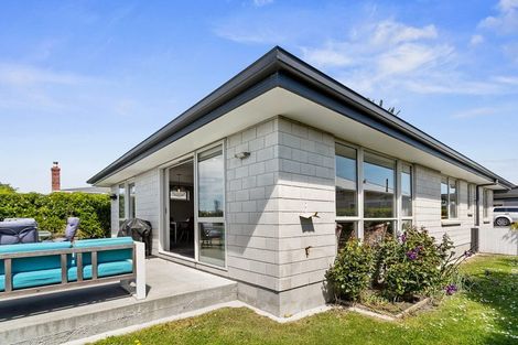 Photo of property in 39 Oxford Street, West End, Timaru, 7910