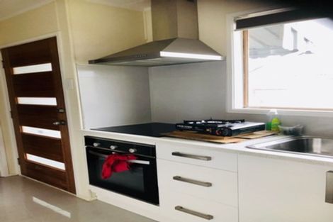 Photo of property in 1 Ferndown Avenue, Papatoetoe, Auckland, 2025