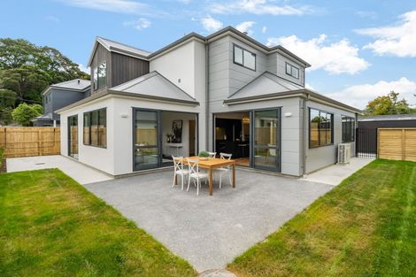 Photo of property in 47b Heretaunga Square, Silverstream, Upper Hutt, 5019