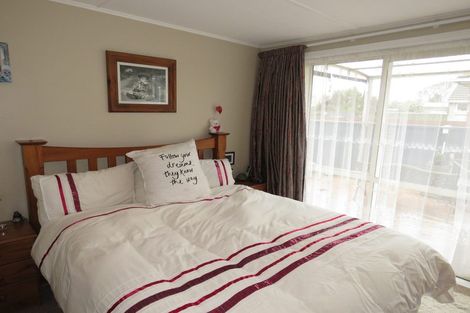 Photo of property in 54 Conway Crescent, Glengarry, Invercargill, 9810