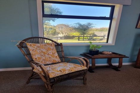 Photo of property in 23 Paetawa Road, Peka Peka, Waikanae, 5391