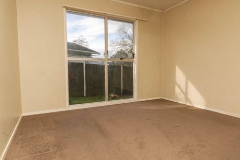 Photo of property in 9 Chibnall Place, Conifer Grove, Takanini, 2112
