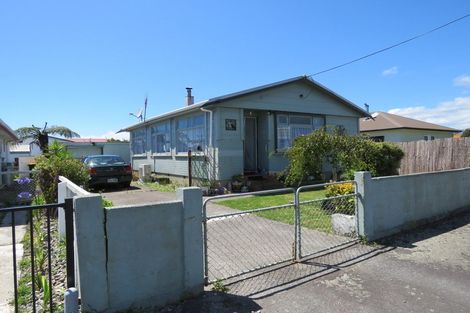 Photo of property in 23 Palmerston Street, Westport, 7825