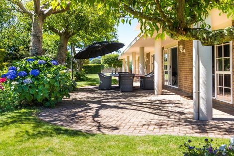 Photo of property in 29 Kenrigg Road East, Kinloch, Taupo, 3377