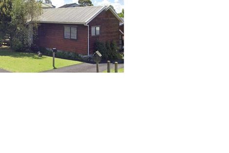 Photo of property in 1/9 Bronzewing Terrace, Unsworth Heights, Auckland, 0632