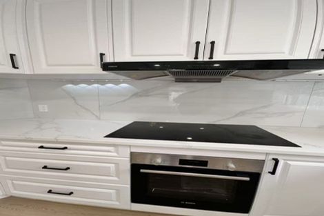 Photo of property in 41a Lynwood Road, New Lynn, Auckland, 0600