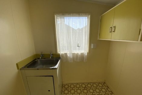 Photo of property in 466 Featherston Street, Palmerston North, 4414