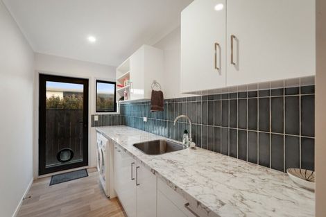 Photo of property in 48 Reel Road, Waihi Beach, 3611