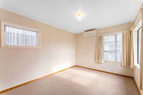 Photo of property in 5 Ashforth Street, Wainuiomata, Lower Hutt, 5014