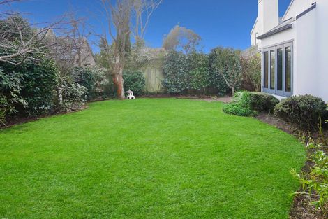 Photo of property in 105 Hawford Road, Opawa, Christchurch, 8023